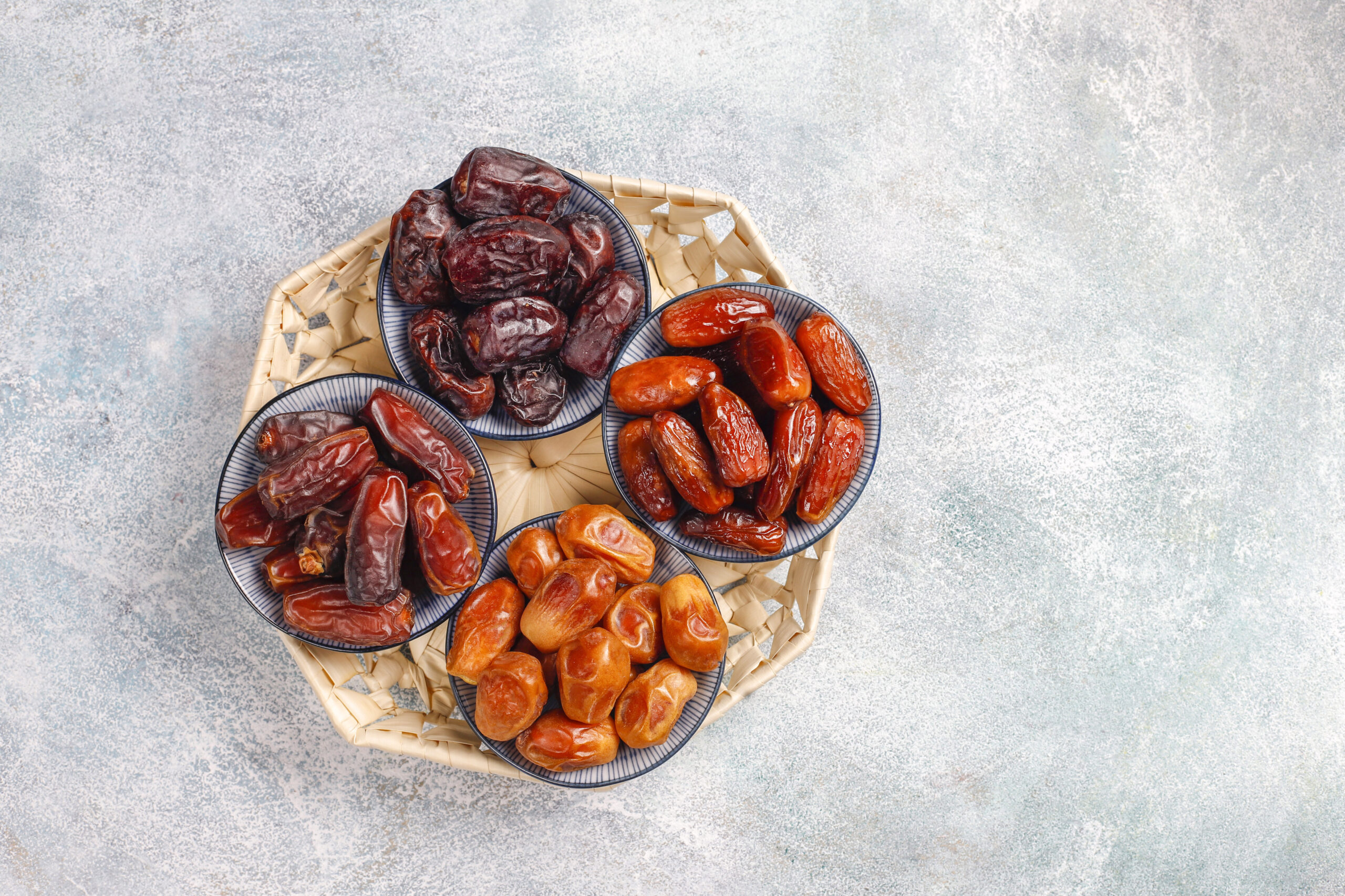 health benefits of dates - Different kinds of dates - dailyhealth